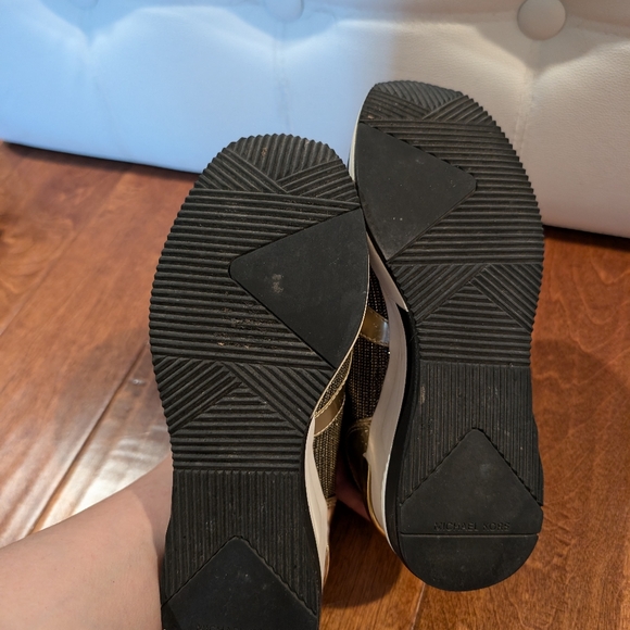 Michael Kors Shoes - Picture 3 of 4